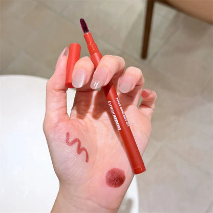 Huda Beauty Faux Filler Brillo de Labios Brillante No Pegajoso, Hidratante, Aceite de Labios Crystal Clear, Efecto Voluminizador y Nutritivo, Maquillaje con Color