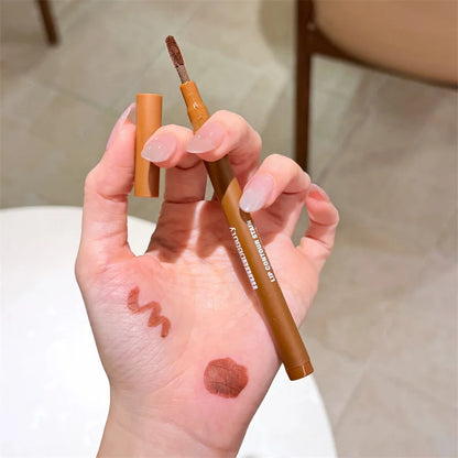 Huda Beauty Faux Filler Brillo de Labios Brillante No Pegajoso, Hidratante, Aceite de Labios Crystal Clear, Efecto Voluminizador y Nutritivo, Maquillaje con Color