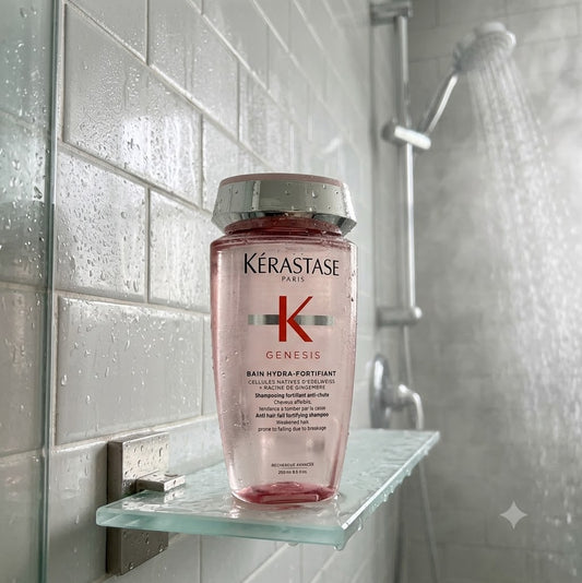 Kérastase - Genesis - Champú Bain Hydra-Fortifiant 250 ml para cabello fino, fórmula sin siliconas que reduce la rotura un 97%, limpia suavemente el sebo e impurezas mientras nutre y fortalece el cabello para un aspecto sano y resistente